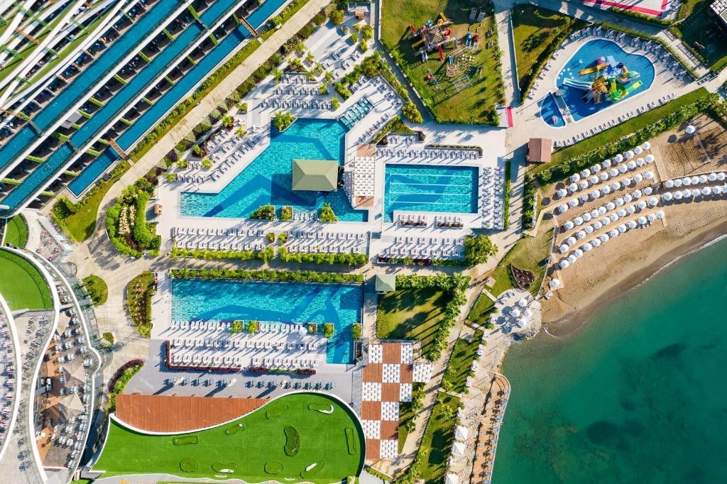Mylome Luxury Hotel & Resort 5*